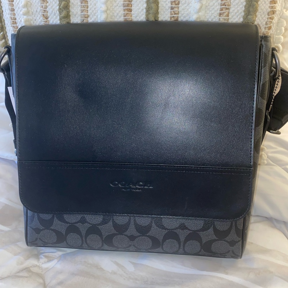 COPY - COACH CROSSBODY BAG!